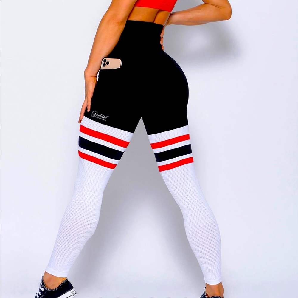 Bombshell Sportswear Retro Red Sexy Thigh-High Look Leggings Large